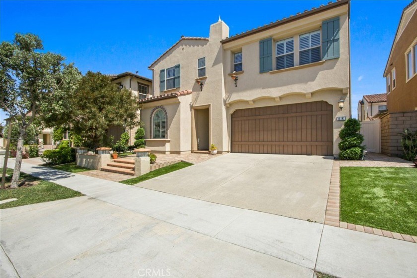 JUST LISTING!!! Welcome to this coastal elegant 4-bedroom - Beach Home for sale in Huntington Beach, California on Beachhouse.com