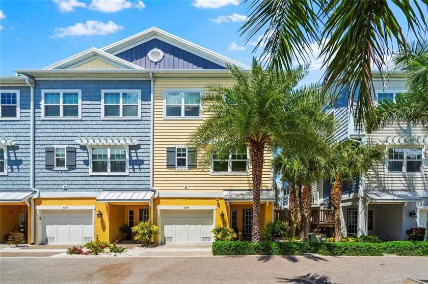 Luxury Waterfront Townhome in The Cove at Loggerhead Marina - a - Beach Townhome/Townhouse for sale in St. Petersburg, Florida on Beachhouse.com