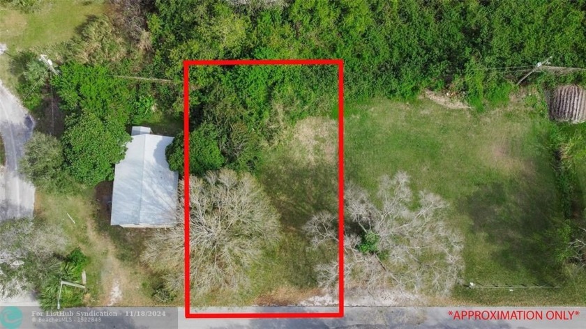 Great lot ready to build a home on! Conveniently located just - Beach Lot for sale in Vero Beach, Florida on Beachhouse.com