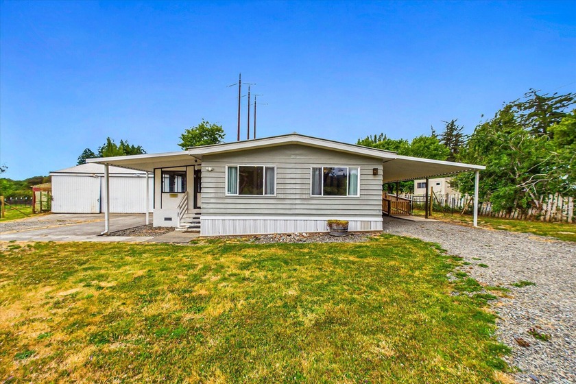 Freshwater....sunny and flat 1.29 acres!! Need I say more??? - Beach Home for sale in Eureka, California on Beachhouse.com