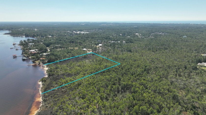 This exceptional Bayfront lot in Santa Rosa Beach, FL, offers - Beach Acreage for sale in Santa Rosa Beach, Florida on Beachhouse.com