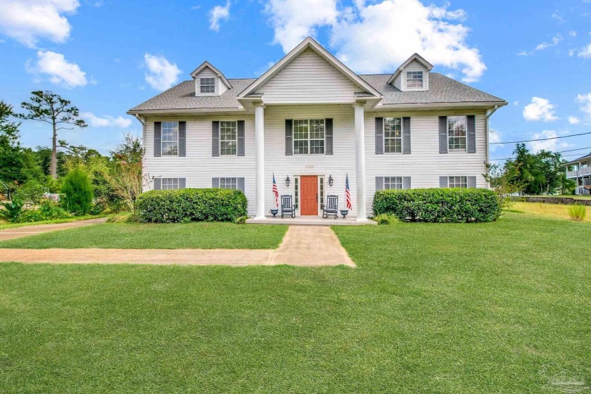 Step into this stunning waterfront home that offers the perfect - Beach Home for sale in Milton, Florida on Beachhouse.com
