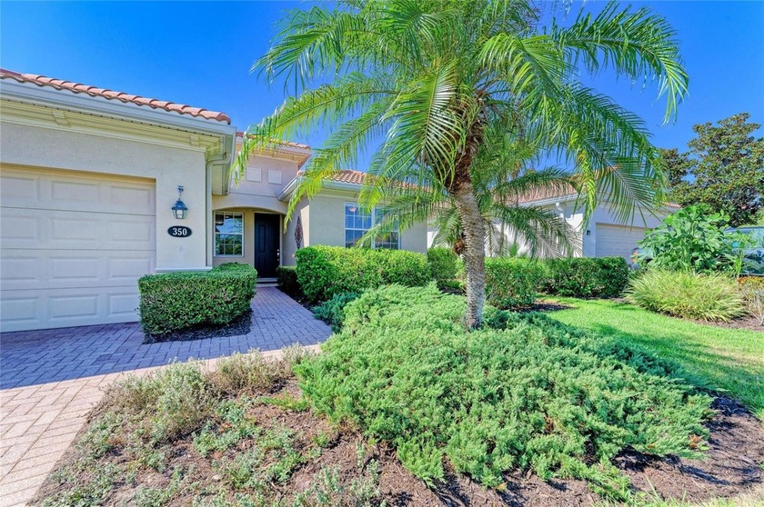 *Golf Deeded Home with Room For a Pool* Fabulous, newly - Beach Home for sale in Bradenton, Florida on Beachhouse.com