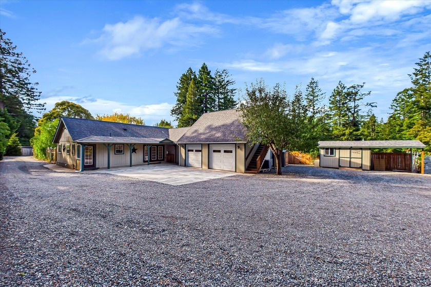 Contingent with 24 days notice to cancel on buyer. Tucked away - Beach Home for sale in Fortuna, California on Beachhouse.com