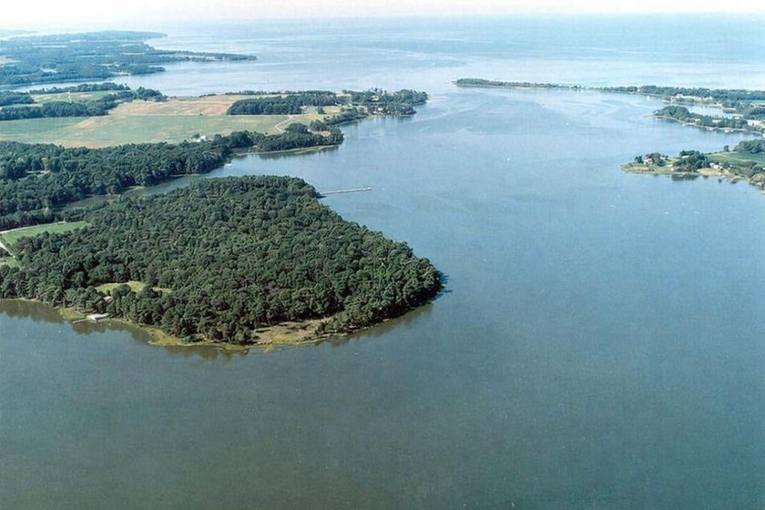 Beautiful 3.82 acre waterfront building lot located on Hungars - Beach Acreage for sale in Machipongo, Virginia on Beachhouse.com