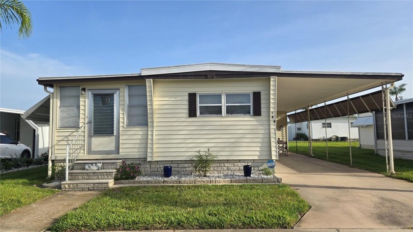 Under contract-accepting backup offers. Great location! - Beach Home for sale in Tarpon Springs, Florida on Beachhouse.com