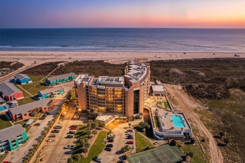 EXPANSIVE GULF VIEWS. LUXURIOUS ASTHETIC. TWO PRIVATE PATIOS - Beach Condo for sale in Port Aransas, Texas on Beachhouse.com