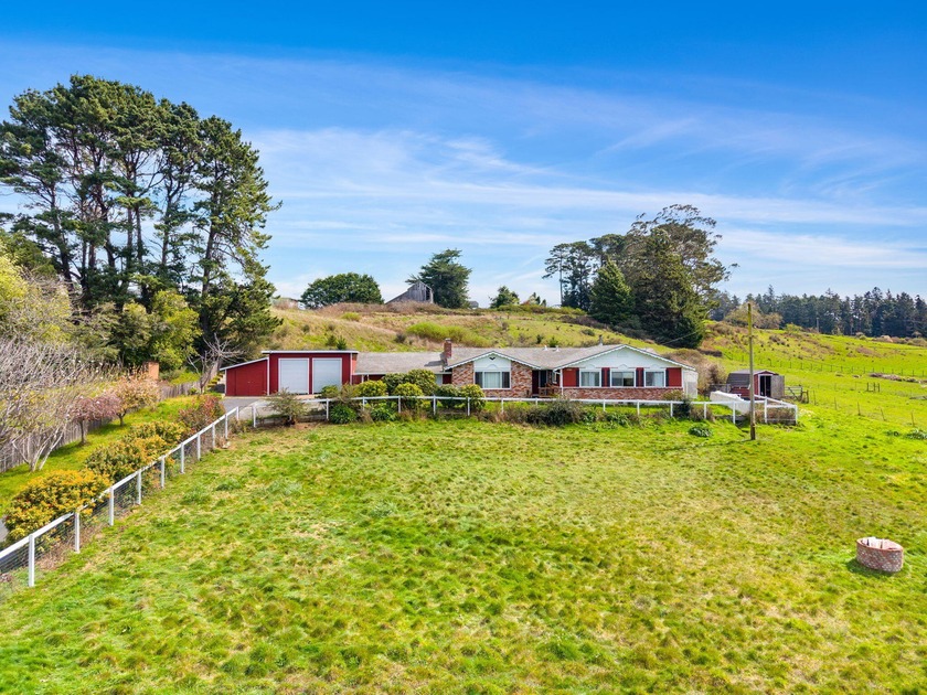 This three-bedroom, two-bath home, situated on 1.56 acres - Beach Home for sale in Mckinleyville, California on Beachhouse.com