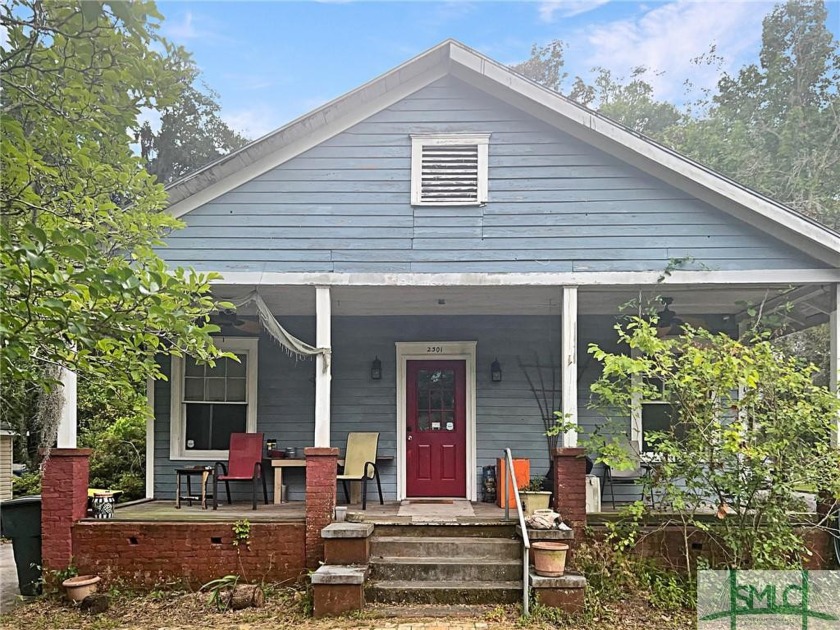 This Charming 4 bedroom, 2 bath bungalow is located in Avondale - Beach Home for sale in Savannah, Georgia on Beachhouse.com