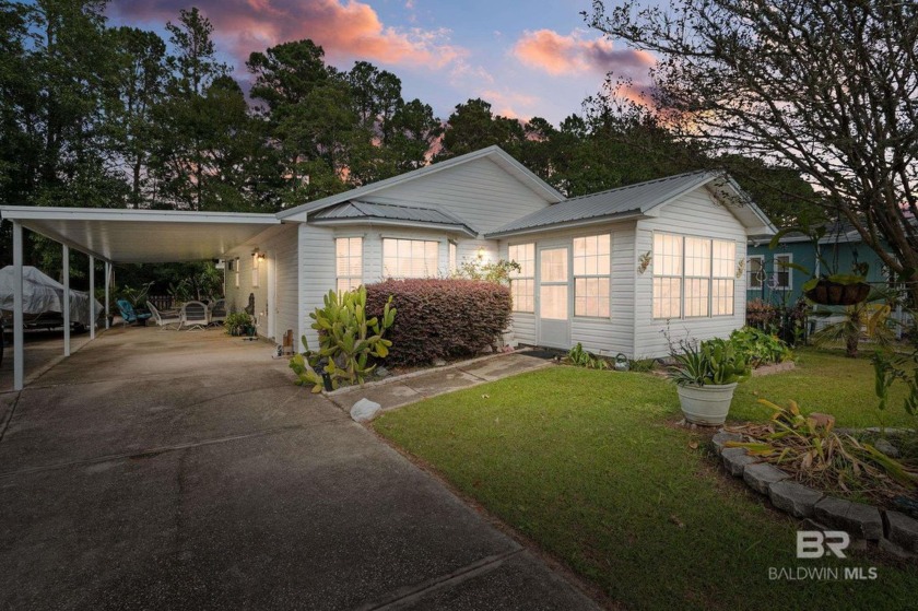 This is a lovely stick built home in Spanish Cove.  The owners - Beach Home for sale in Lillian, Alabama on Beachhouse.com