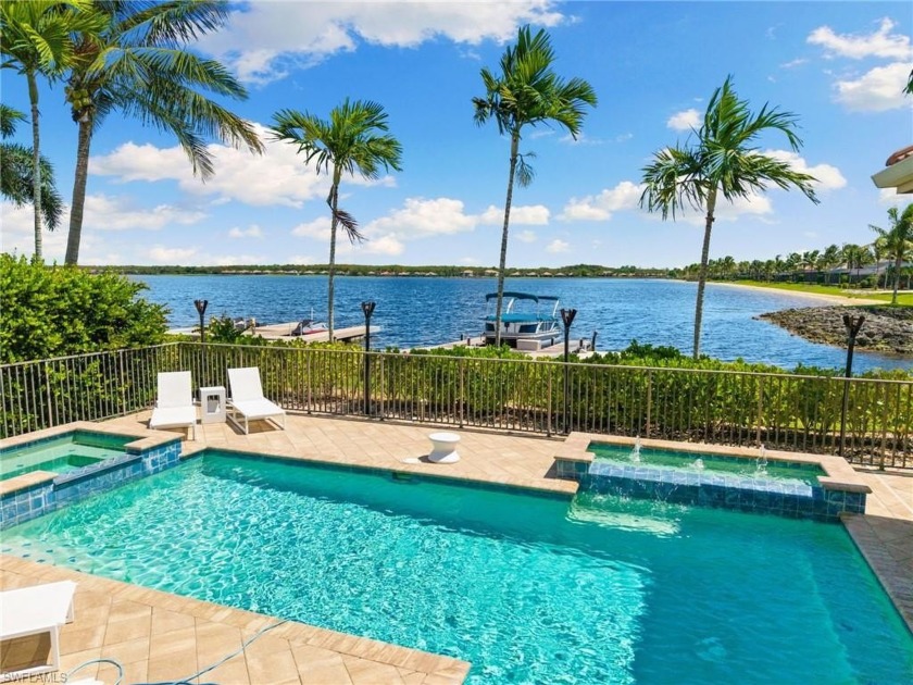 Golf and boating highlight this rare waterfront estate in The - Beach Home for sale in Naples, Florida on Beachhouse.com