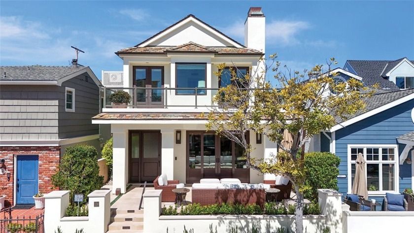 Immerse yourself in the heart of Balboa Island living at 129 - Beach Home for sale in Newport Beach, California on Beachhouse.com