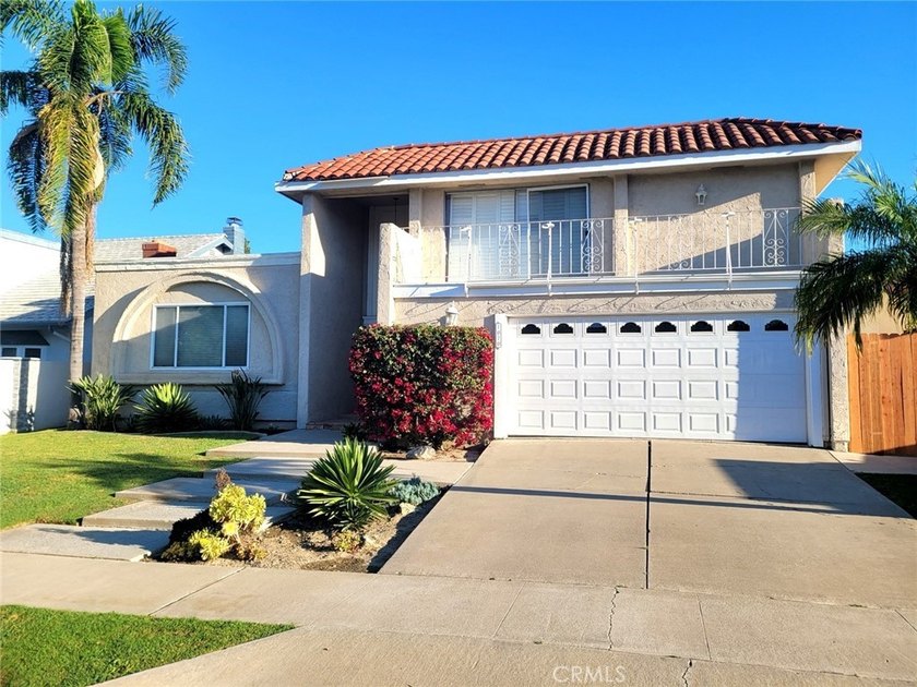 READY TO START YOUR ADVENTURE?  THIS HOME IS NESTLED IN THE - Beach Home for sale in Costa Mesa, California on Beachhouse.com