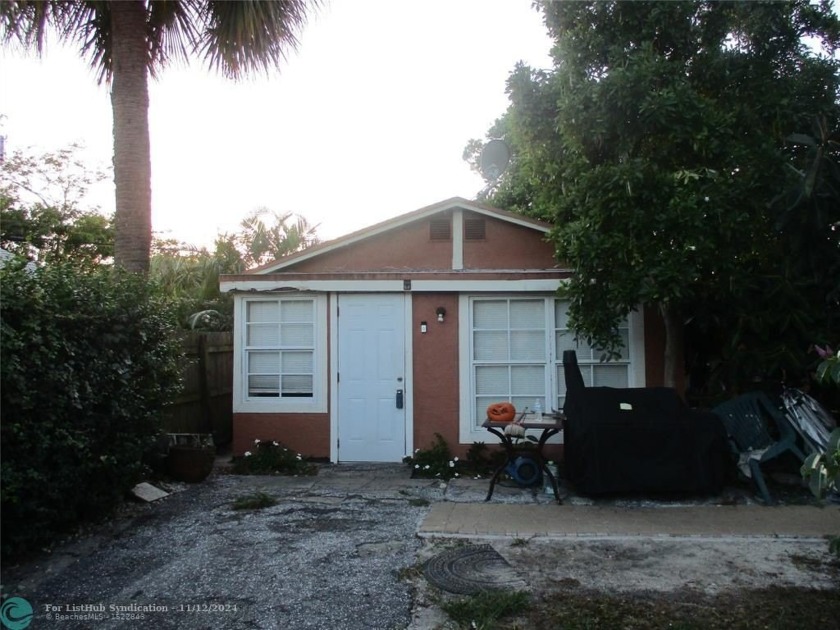 Agents bring your builders. Location, Location, Location! This - Beach Home for sale in Delray Beach, Florida on Beachhouse.com