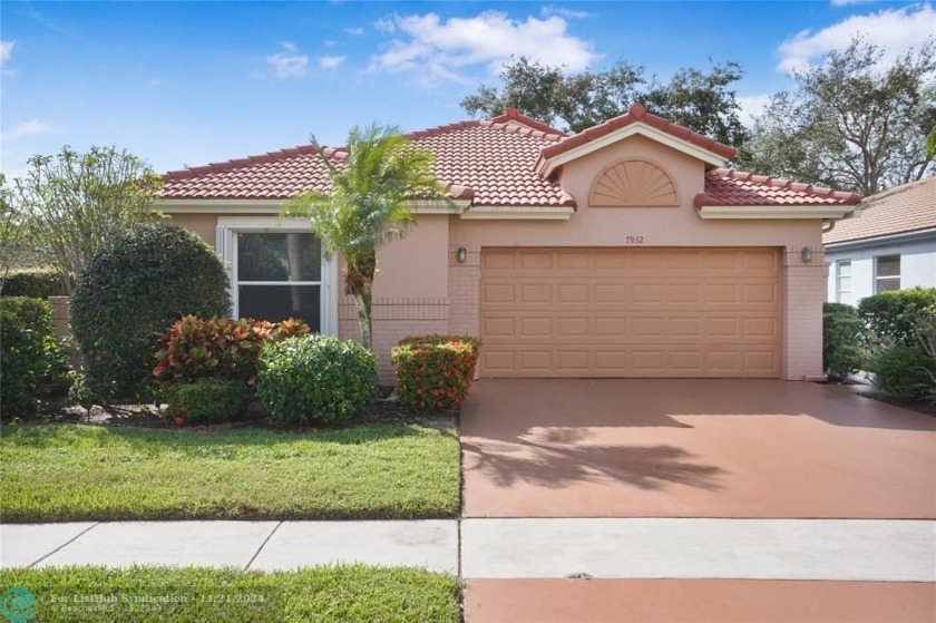 Welcome to this beautifully updated 3-bedroom, 2-bathroom - Beach Home for sale in Boynton Beach, Florida on Beachhouse.com