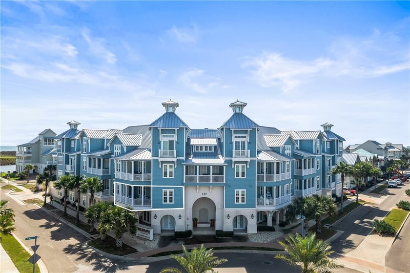 137 Palmilla Circle #204 is a beautifully designed 2-bedroom - Beach Condo for sale in Port Aransas, Texas on Beachhouse.com