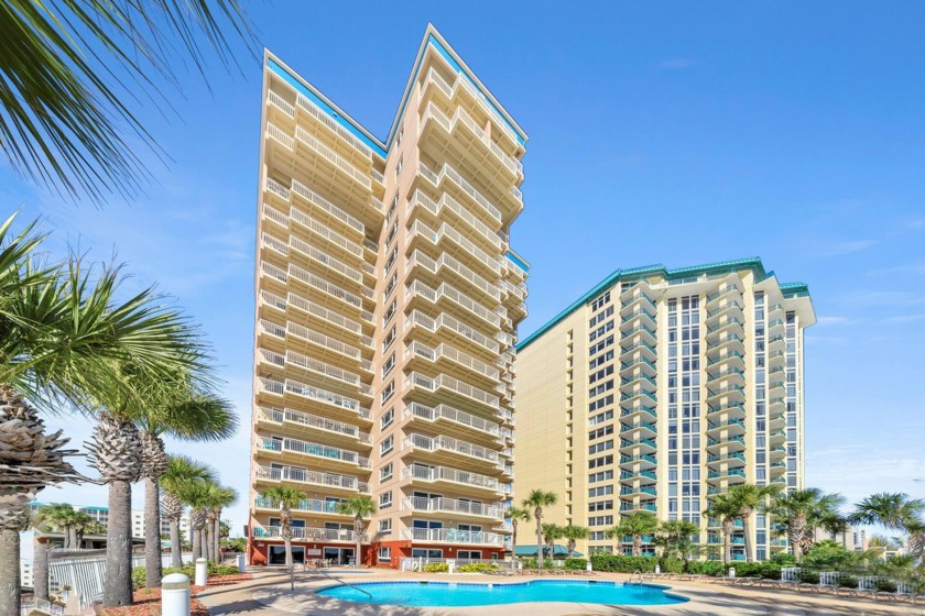 Move on UP to the East Side! Immaculate 4th Fl Destin Towers - Beach Condo for sale in Destin, Florida on Beachhouse.com