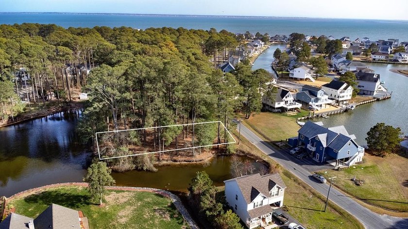 A lovely pond front setting to build the home of your dreams! - Beach Lot for sale in Greenbackville, Virginia on Beachhouse.com