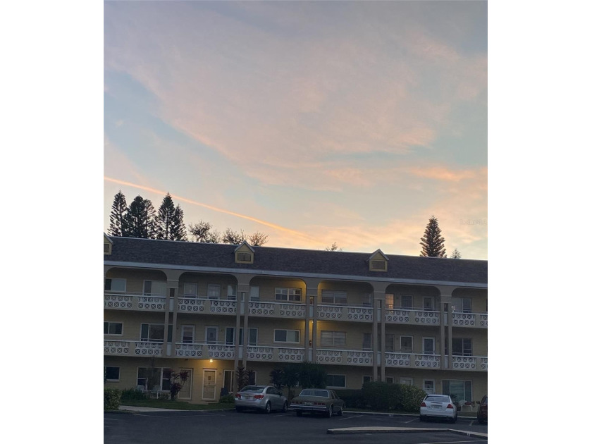 Under contract-accepting backup offers. Welcome to your new - Beach Condo for sale in Clearwater, Florida on Beachhouse.com