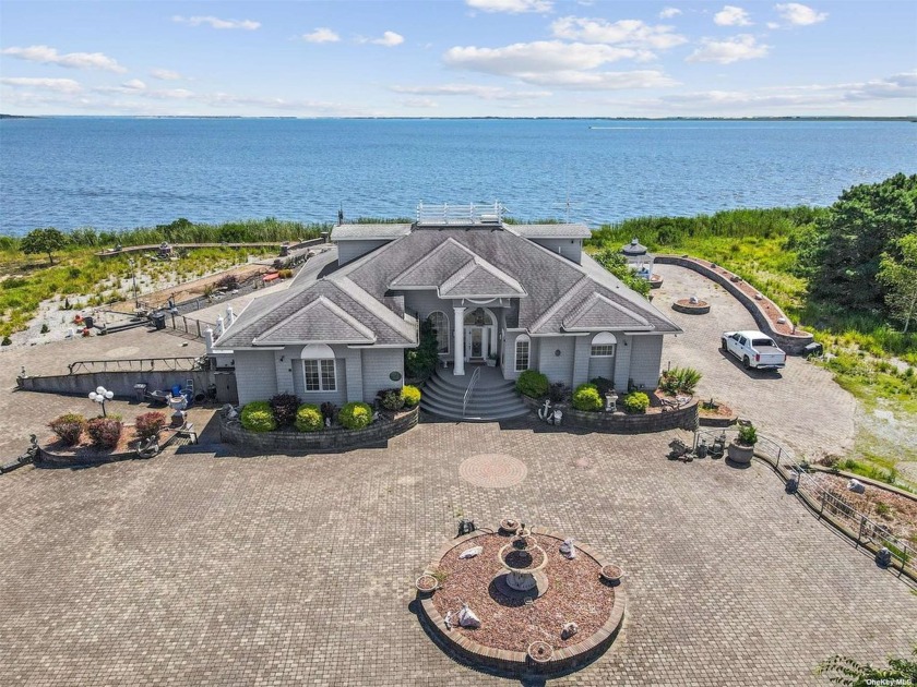 *****Experience the ultimate in serene waterfront living****with - Beach Home for sale in Center Moriches, New York on Beachhouse.com