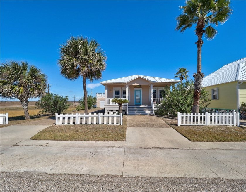 Located in the gated community of Beachwalk I in Port Aransas - Beach Home for sale in Port Aransas, Texas on Beachhouse.com