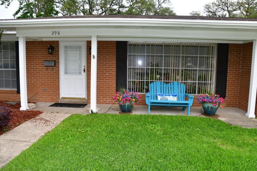 Location, Location, Location! This charming all-brick home - Beach Home for sale in Fort Walton Beach, Florida on Beachhouse.com