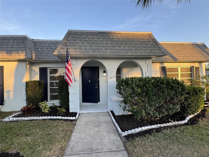 One of West Bradenton's best kept secrets.  Darling association - Beach Condo for sale in Bradenton, Florida on Beachhouse.com