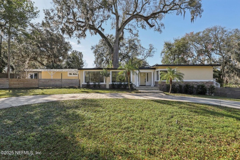 A unique waterfront opportunity. A home with three bedrooms and - Beach Home for sale in Jacksonville, Florida on Beachhouse.com