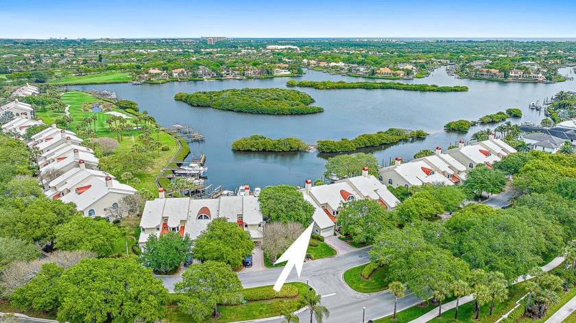 Welcome to your dream Harbor Home, with amazing views of the - Beach Condo for sale in Jupiter, Florida on Beachhouse.com