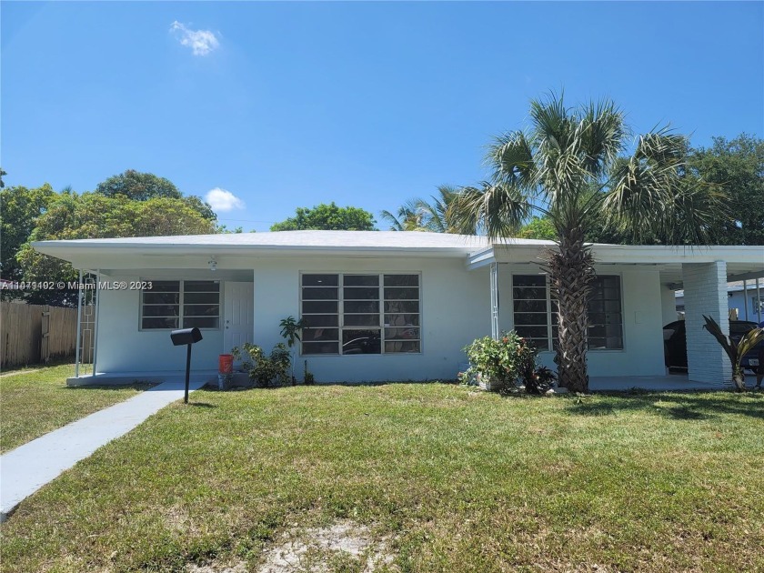 Substantially remodeled duplex operating as a 4-plex. Located in - Beach Townhome/Townhouse for sale in North Miami Beach, Florida on Beachhouse.com