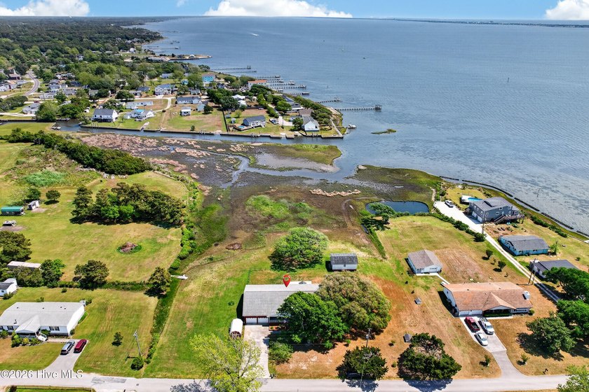 Rare find in Carteret County. You don't want to miss out on this - Beach Home for sale in Newport, North Carolina on Beachhouse.com