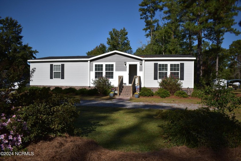 Welcome to 1850 Kennels Beach Rd, nestled in the idyllic - Beach Home for sale in Grantsboro, North Carolina on Beachhouse.com