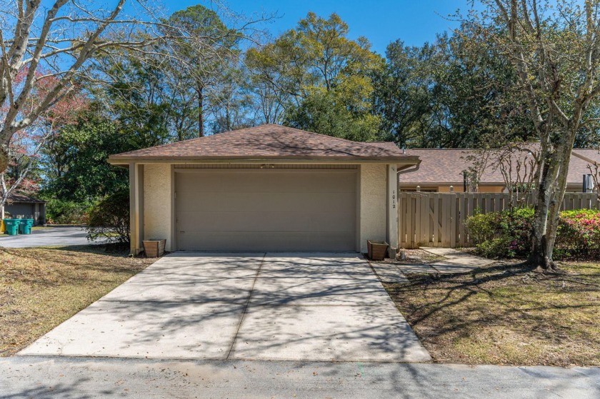 **Assumable 3.375% VA Loan Option**
Don't miss this rare - Beach Home for sale in Niceville, Florida on Beachhouse.com