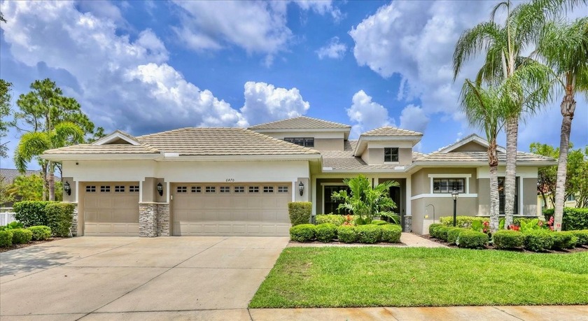 Welcome to this beautifully updated residence in the - Beach Home for sale in Lakewood Ranch, Florida on Beachhouse.com