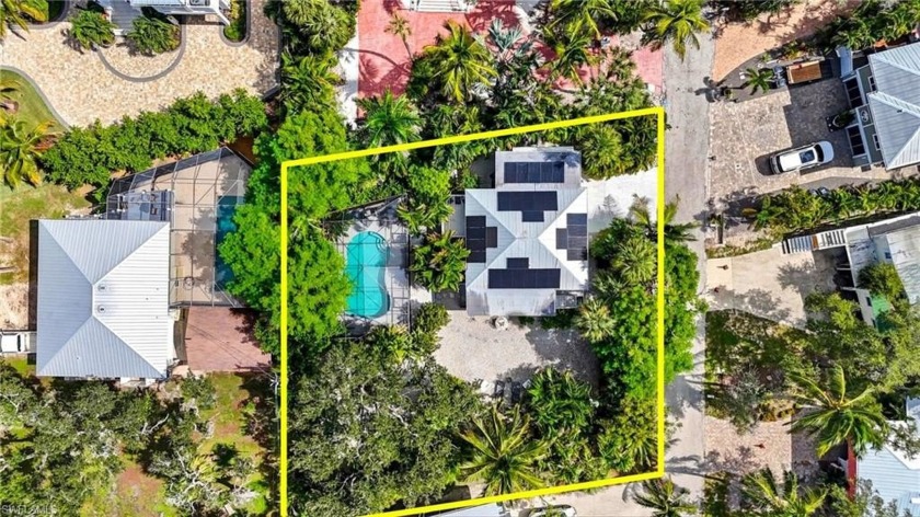 Rarely available on Fort Myers Beach! This elevated home on an - Beach Home for sale in Fort Myers Beach, Florida on Beachhouse.com