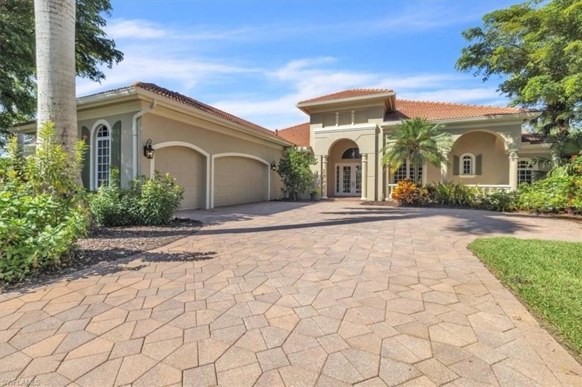 PLEASE click on the virtual tour link to see the full gallery of - Beach Home for sale in Fort Myers, Florida on Beachhouse.com