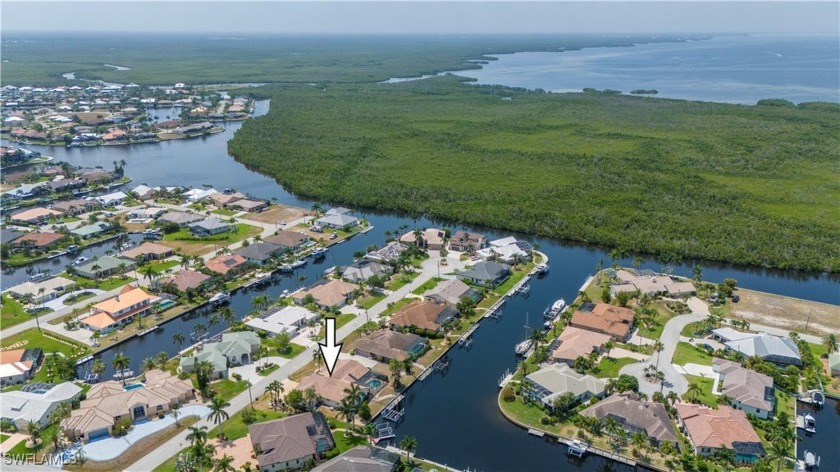 PGI NO BRIDGES NAVIGABLE WATERFRONT. Reach open water by boat in - Beach Home for sale in Punta Gorda, Florida on Beachhouse.com