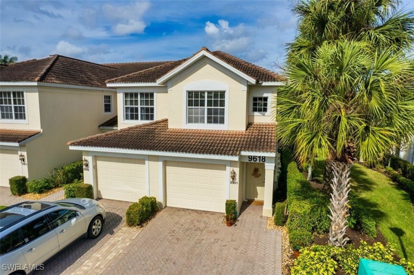 Welcome to your dream condo in the prestigious Colonial Country - Beach Condo for sale in Fort Myers, Florida on Beachhouse.com