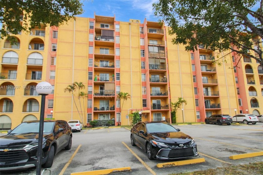 Fantastic investment opportunity in the heart of Miami! Sunset - Beach Condo for sale in Miami, Florida on Beachhouse.com