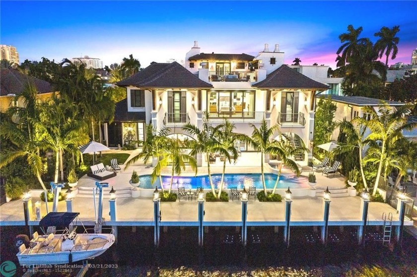 BESPOKE GRANDEUR!! 2020 CUSTOM!! 5 bedroom / 7.5 bath / 3 level - Beach Home for sale in Fort Lauderdale, Florida on Beachhouse.com