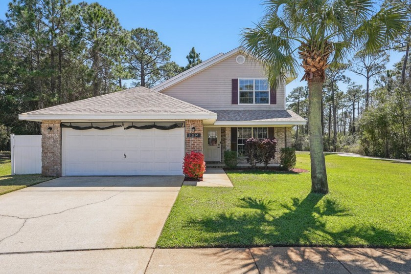 This beautiful 4-bedroom, 2.5-bathroom residence spans 2,132 - Beach Home for sale in Mary Esther, Florida on Beachhouse.com