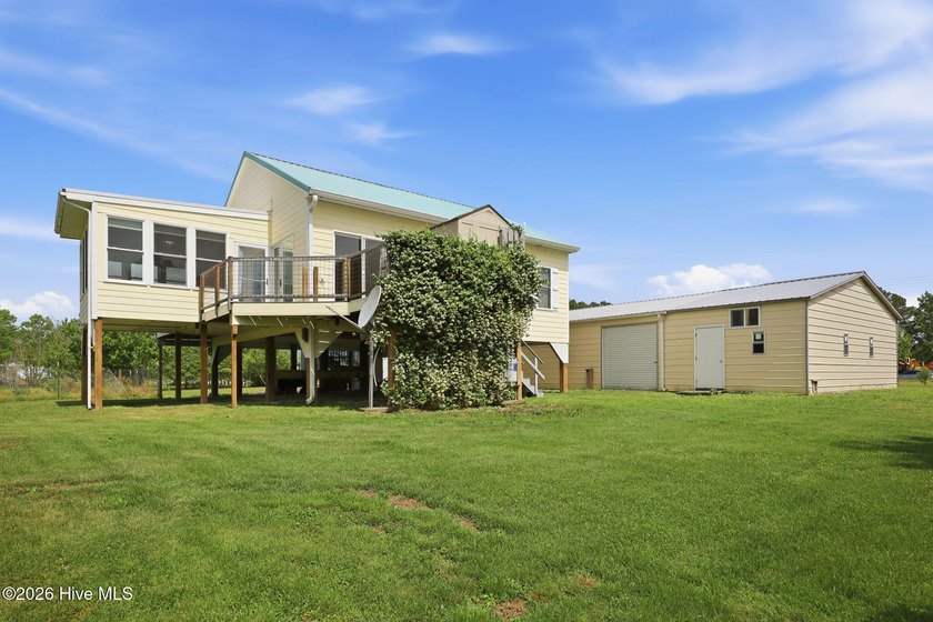 WELCOME TO YOUR PRIVATE WATERFRONT RETREAT in the Ponzer - Beach Home for sale in Belhaven, North Carolina on Beachhouse.com