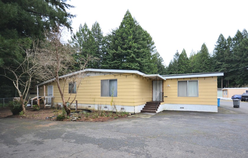 This home is ready for new owners. This home needs some cosmetic - Beach Home for sale in Eureka, California on Beachhouse.com