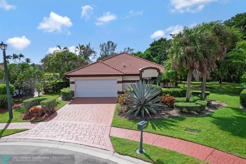 Transform this charming patio pool home into your dream living - Beach Home for sale in Boca Raton, Florida on Beachhouse.com