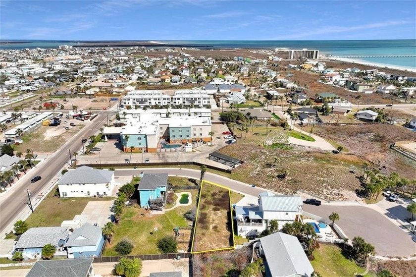 Tucked quietly on charming Light Lane, just a hop, skip, and - Beach Lot for sale in Port Aransas, Texas on Beachhouse.com