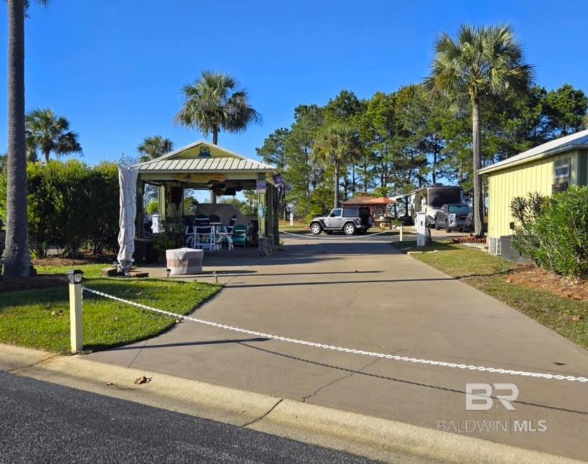 Luxury Class A  (15 yrs or newer and length of 32' or greater) - Beach Lot for sale in Foley, Alabama on Beachhouse.com