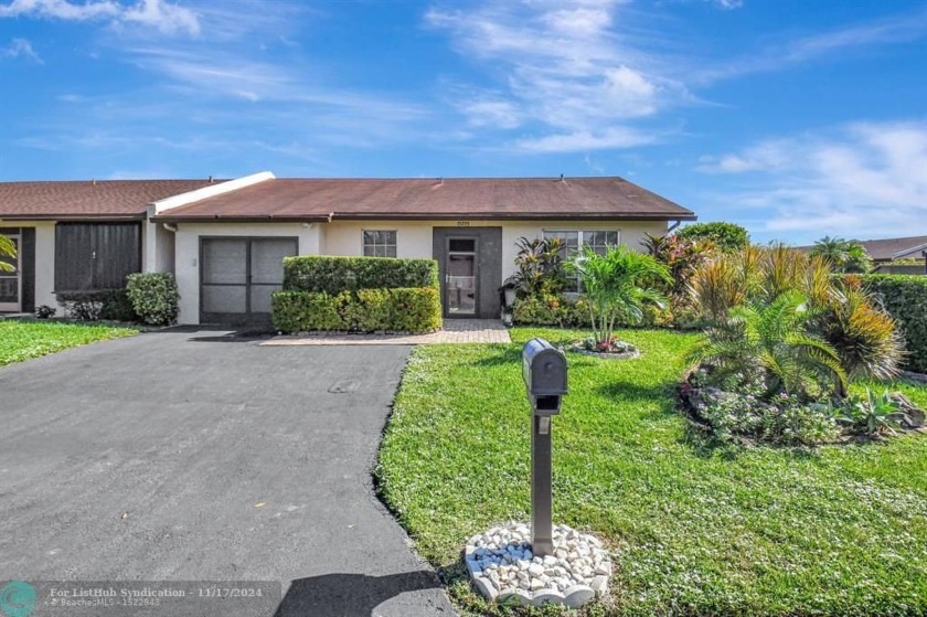 Beautifully remodeled top to bottom, this 2 Bed, 2 Bath corner - Beach Condo for sale in Delray Beach, Florida on Beachhouse.com