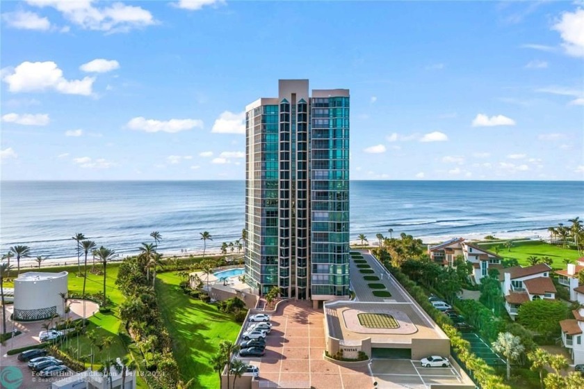 Wake up every morning to this LUXURIOUS BEACHFRONT RETREAT on - Beach Condo for sale in Naples, Florida on Beachhouse.com