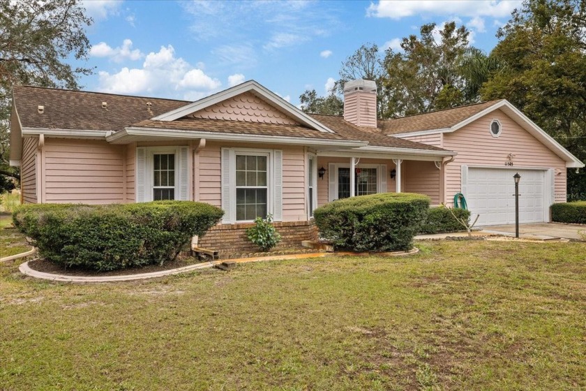 Step into your OWN slice of paradise at 11505 Wild Cat Lane in - Beach Home for sale in New Port Richey, Florida on Beachhouse.com