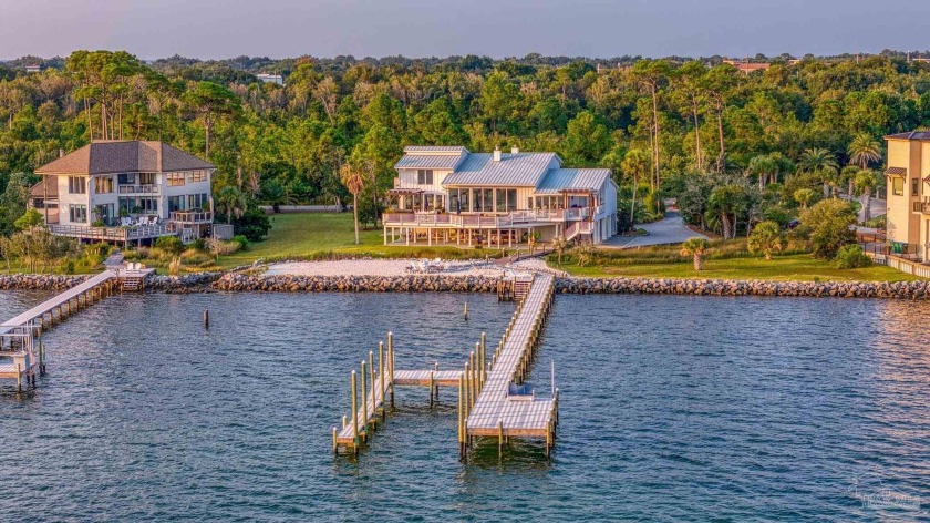This is a rare opportunity to own a premier deep-water estate in - Beach Home for sale in Gulf Breeze, Florida on Beachhouse.com